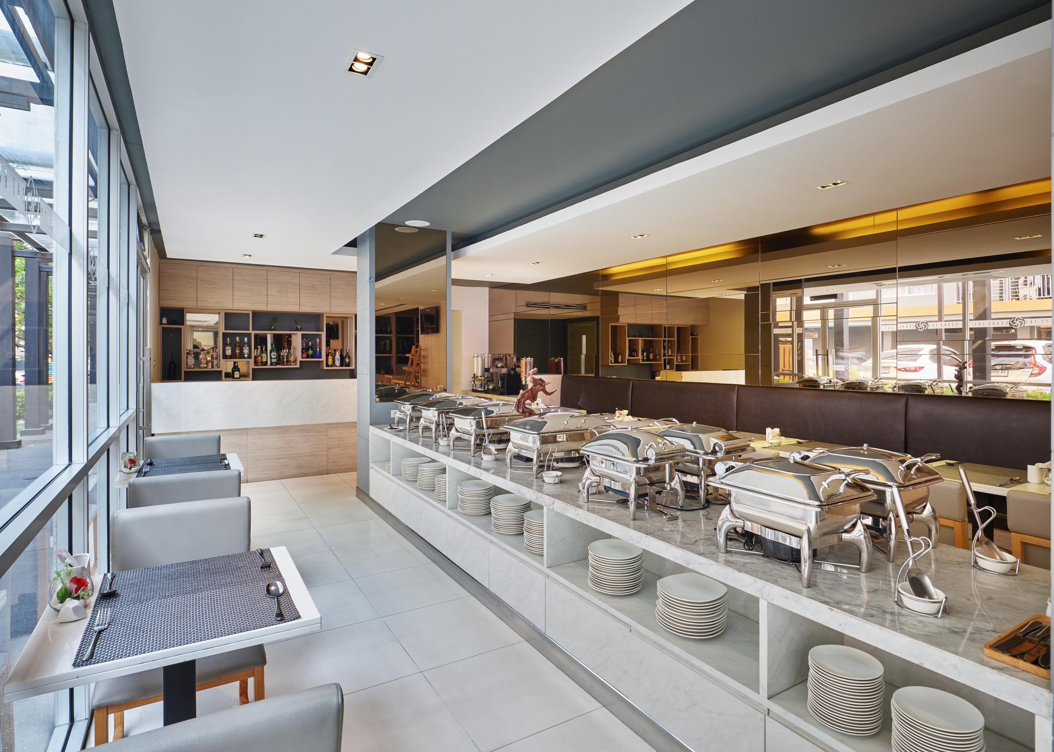 The Grass Serviced Suites Pattaya Exterior foto