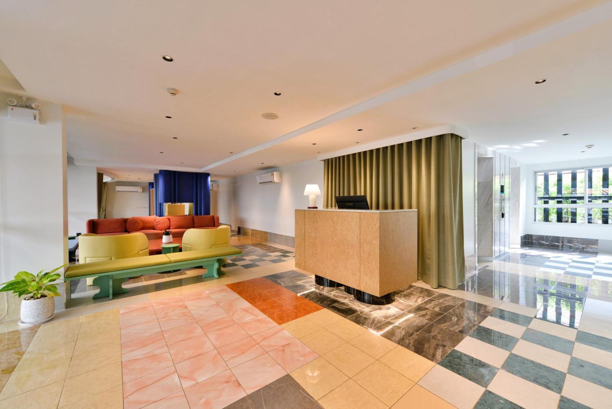 The Grass Serviced Suites Pattaya Exterior foto