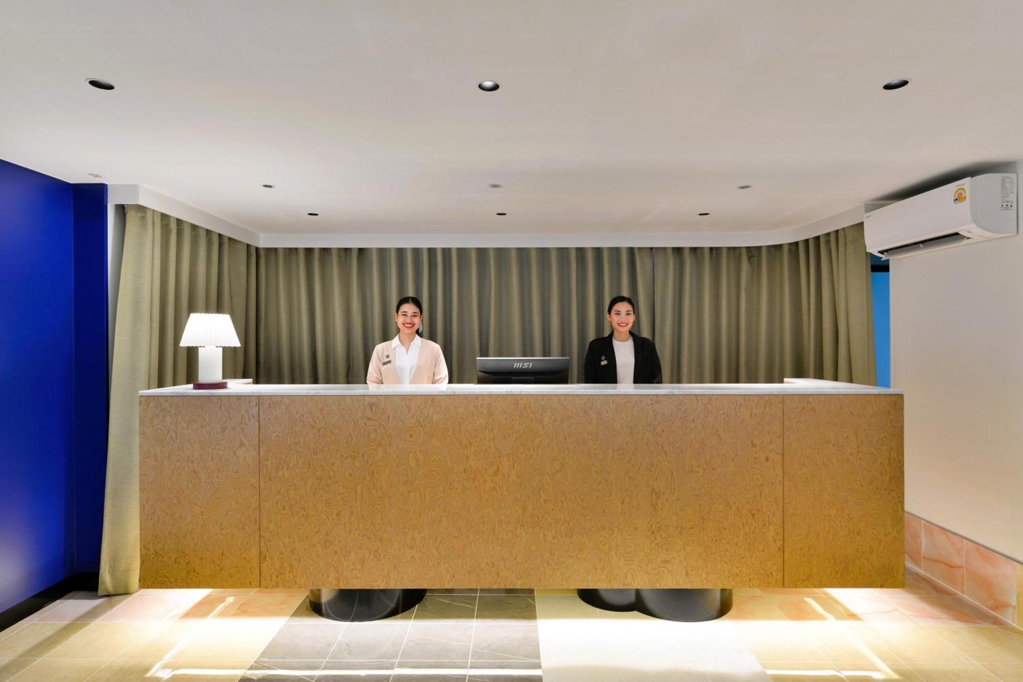 The Grass Serviced Suites Pattaya Exterior foto